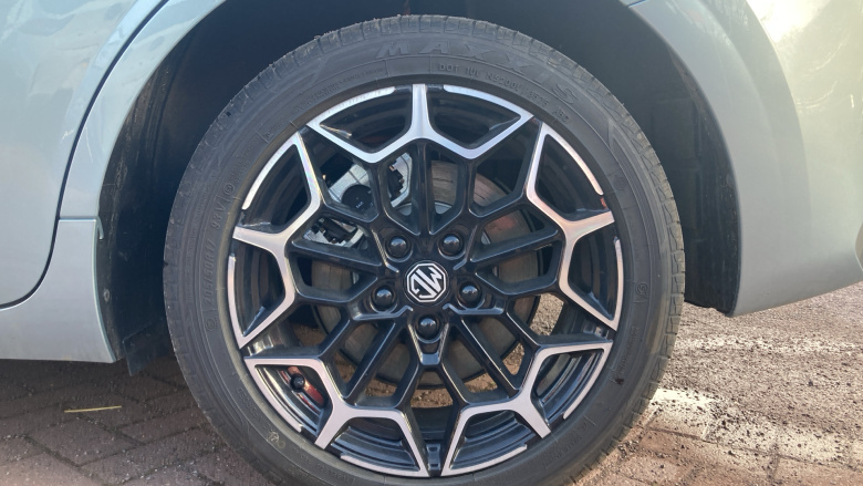 MG Mg4 Urban 118kW Premium Long Range 54kWh 5dr Auto Electric Hatchback